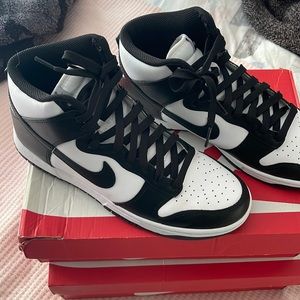 NIKE PANDA DUNKS high top worn once up for grabs